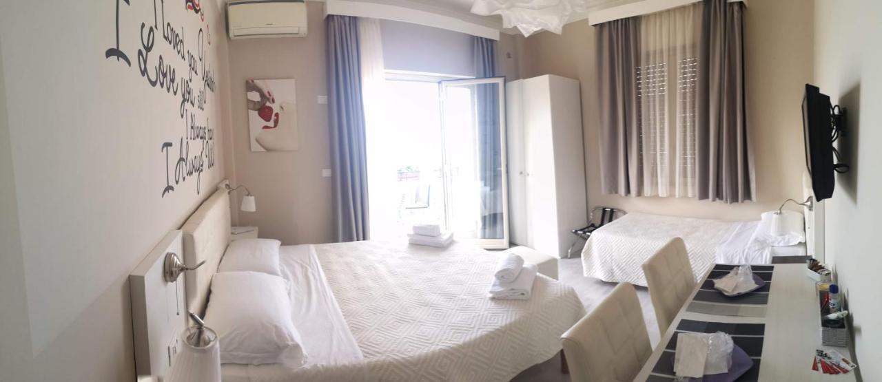 Athena Charming Rooms Таорміна Екстер'єр фото