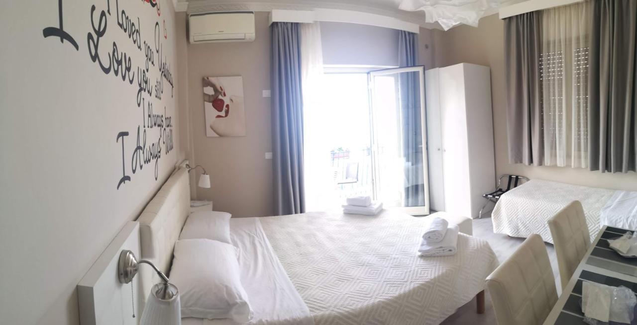 Athena Charming Rooms Таорміна Екстер'єр фото