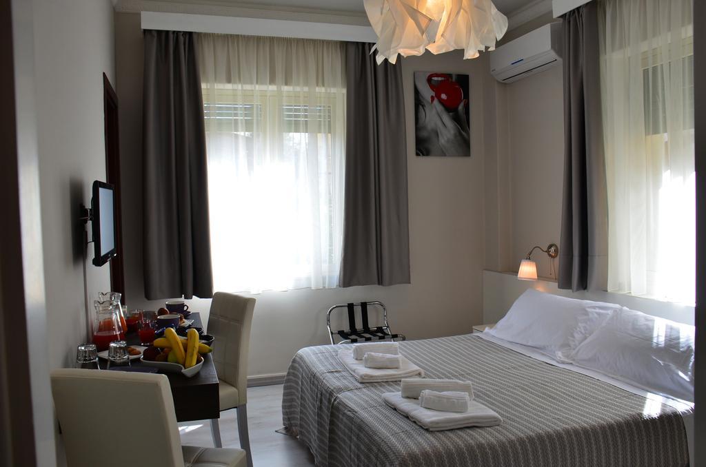 Athena Charming Rooms Таорміна Екстер'єр фото