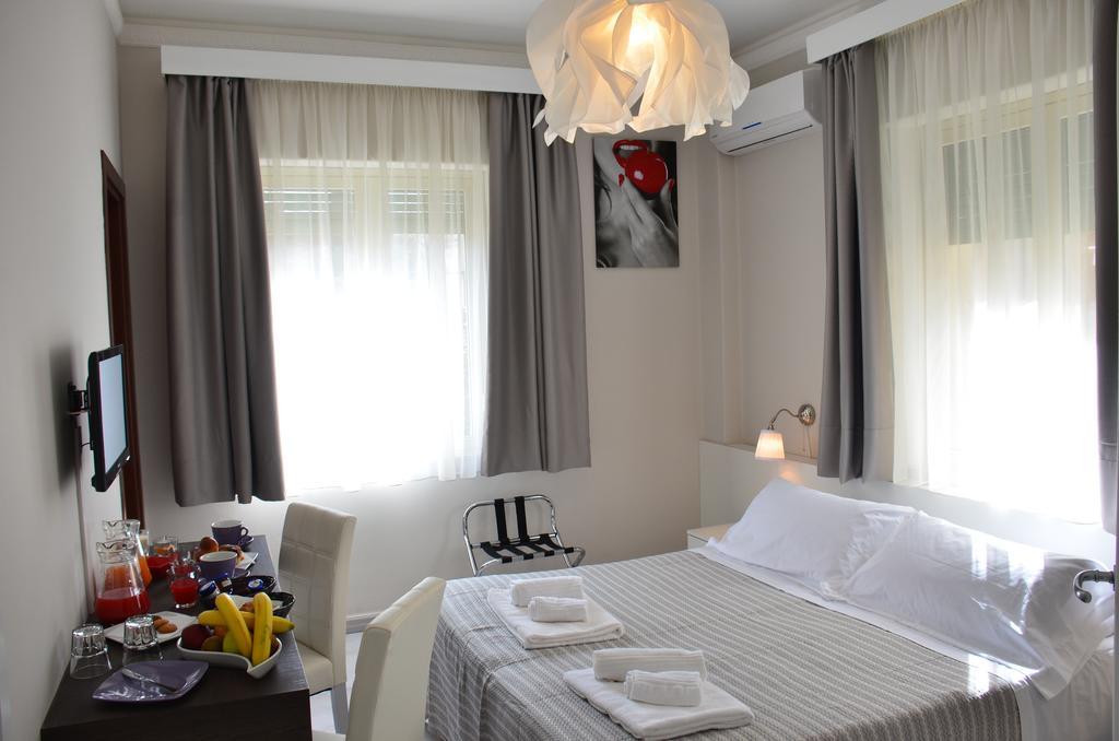 Athena Charming Rooms Таорміна Екстер'єр фото