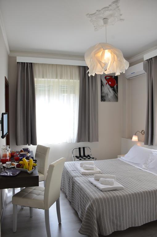 Athena Charming Rooms Таорміна Екстер'єр фото